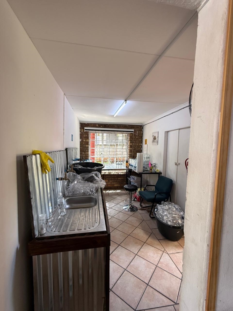 To Let Commercial Property for Rent in Schoemansville North West